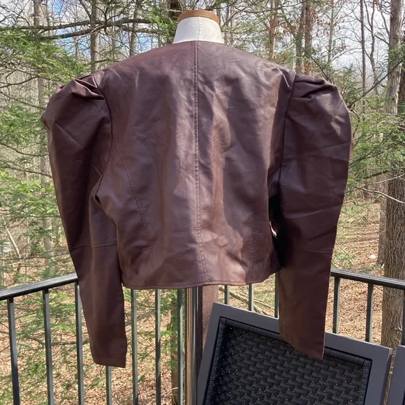 NWT Azalea Wang chocolate pleather puff sleeve jacket hook/eye closure sz. 2x - Picture 5 of 9